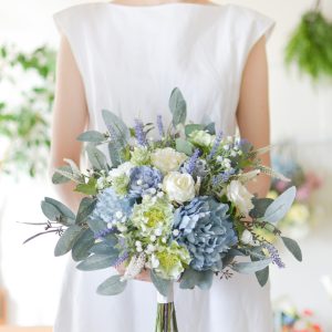 高品質注文 wedding bouquet＊プロテア&スパニッシュモス フェイク